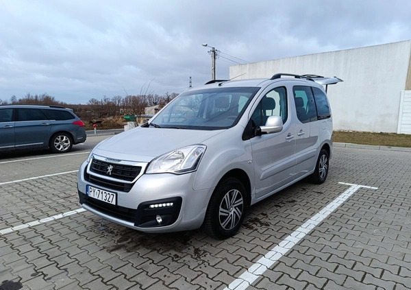 Peugeot Partner cena 129500 przebieg: 25600, rok produkcji 2018 z Poznań małe 154